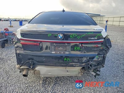 Zdjęcie 6 z 11 samochodu: 2022 BMW 740 I VIN:WBA7T2C00NCH54907 - miniatura