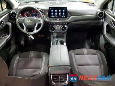 Zdjęcie 8 z 13 samochodu: 2025 CHEVROLET BLAZER 2LT VIN:3GNKBHR40SS192434 - miniatura