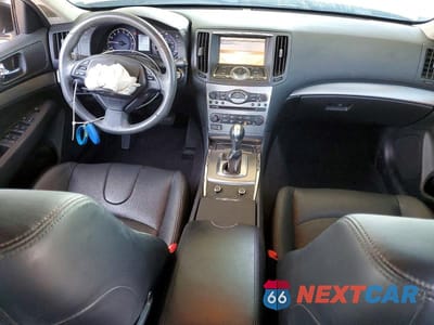 Zdjęcie 8 z 12 samochodu: 2015 INFINITI Q40 BASE VIN:JN1CV6AP4FM500244 - miniatura