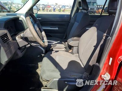 Zdjęcie 7 z 12 samochodu: 2008 JEEP PATRIOT SPORT VIN:1J8FF28WX8D752668 - miniatura