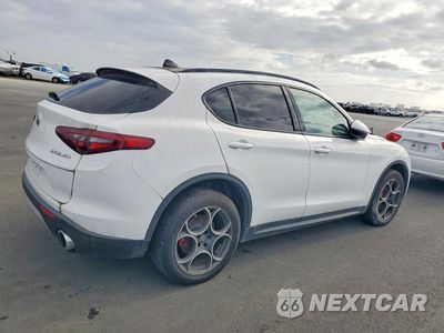 Trzecie zdjęcie samochodu z tyłu: 2018 ALFA ROMEO STELVIO SPORT VIN:ZASFAKPN4J7B93838 - miniatura