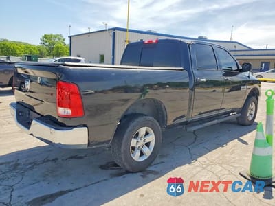 Trzecie zdjęcie samochodu z tyłu: 2017 RAM 1500 SLT VIN:1C6RR6TT5HS645787 - miniatura