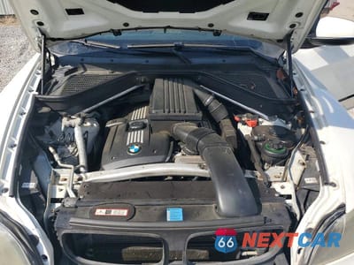 Zdjęcie 11 z 12 samochodu: 2010 BMW X5 XDRIVE30I VIN:5UXFE4C54AL384437 - miniatura