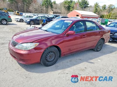 2006 TOYOTA CAMRY LE 4T1BE32K36U117580 - główne zdjęcie licytacji z USA - miniatura