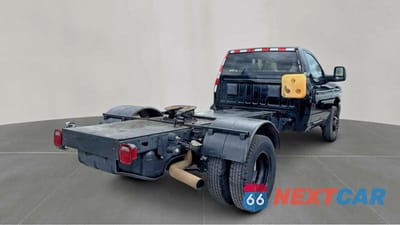 Czwarte zdjęcie samochodu z boku: 2023 RAM 3500 VIN:3C7WRSBL4PG516115 - miniatura