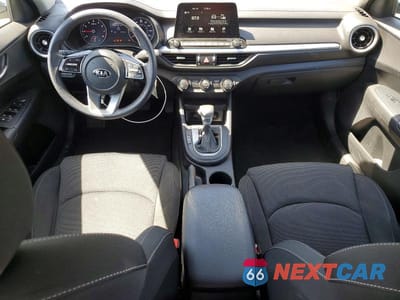 Zdjęcie 8 z 12 samochodu: 2020 KIA FORTE LXS VIN:3KPF24ADXLE257577 - miniatura
