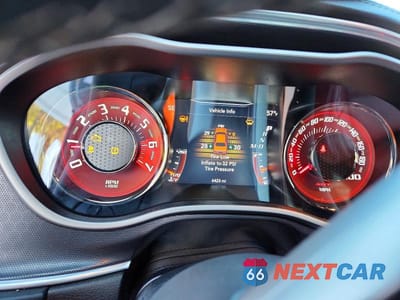 Zdjęcie 9 z 12 samochodu: 2023 DODGE CHALLENGER SRT HELLCAT VIN:2C3CDZC99PH567396 - miniatura