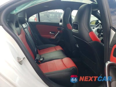 Zdjęcie 10 z 13 samochodu: 2022 MERCEDES-BENZ CLA 45 AMG VIN:W1K5J5DBXNN291439 - miniatura