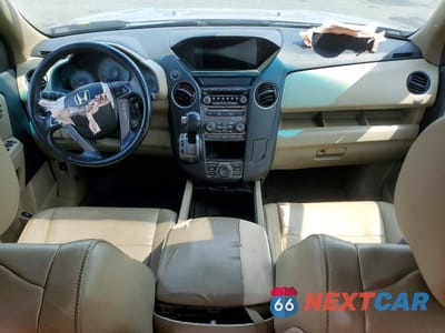 Zdjęcie 8 z 13 samochodu: 2012 HONDA PILOT TOURING VIN:5FNYF3H99CB040508 - miniatura