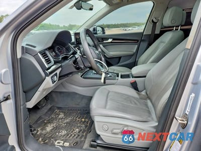 Zdjęcie 7 z 12 samochodu: 2020 AUDI Q5 PREMIUM VIN:WA1ANAFY5L2009983 - miniatura