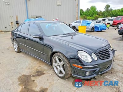 Czwarte zdjęcie samochodu z boku: 2006 MERCEDES-BENZ E 55 AMG VIN:WDBUF76J36A847010 - miniatura