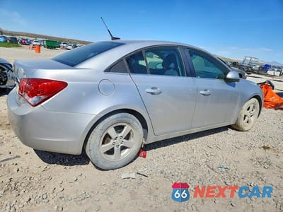 Trzecie zdjęcie samochodu z tyłu: 2014 CHEVROLET CRUZE LT VIN:1G1PC5SB8E7249848 - miniatura