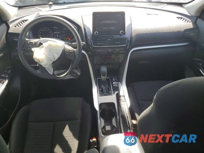 Zdjęcie 8 z 14 samochodu: 2024 MITSUBISHI ECLIPSE CROSS LE VIN:JA4ATVAA1RZ034323 - miniatura