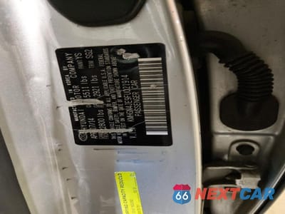 Zdjęcie 12 z 12 samochodu: 2015 HYUNDAI GENESIS 3.8L VIN:KMHGN4JE9FU021914 - miniatura