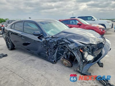 Czwarte zdjęcie samochodu z boku: 2017 DODGE CHARGER SXT VIN:2C3CDXHG2HH510101 - miniatura