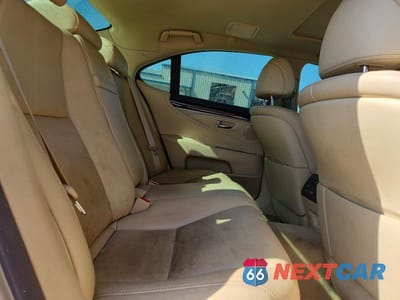 Zdjęcie 10 z 12 samochodu: 2014 LEXUS LS 460 VIN:JTHCL5EF4E5022753 - miniatura