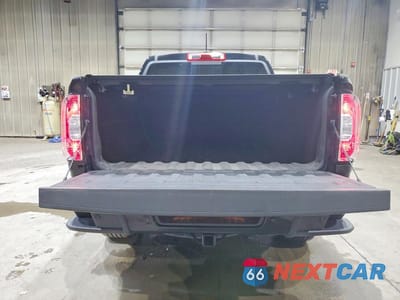 Zdjęcie 6 z 13 samochodu: 2020 GMC CANYON DENALI VIN:1GTG6EEN7L1229773 - miniatura