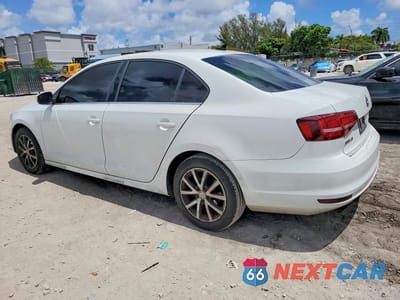 Drugie zdjęcie samochodu z przodu: 2017 VOLKSWAGEN JETTA SE VIN:3VWDB7AJ4HM398301 - miniatura