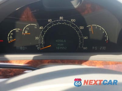 Zdjęcie 9 z 12 samochodu: 2001 MERCEDES-BENZ S 500 VIN:WDBNG75J31A159939 - miniatura