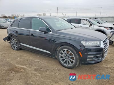 Czwarte zdjęcie samochodu z boku: 2019 AUDI Q7 PRESTIGE VIN:WA1VAAF73KD001694 - miniatura