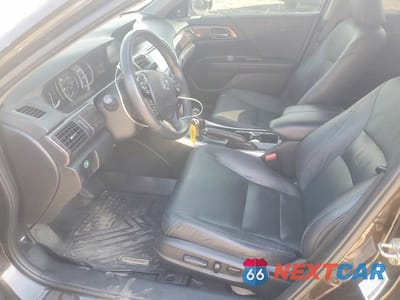 Zdjęcie 7 z 12 samochodu: 2017 HONDA ACCORD EXL VIN:1HGCR3F82HA004155 - miniatura