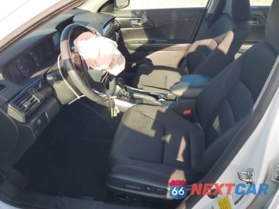Zdjęcie 7 z 12 samochodu: 2015 HONDA ACCORD SPORT VIN:1HGCR2F52FA131873 - miniatura