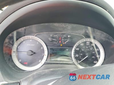 Zdjęcie 9 z 12 samochodu: 2013 NISSAN SENTRA S VIN:3N1AB7AP4DL720156 - miniatura