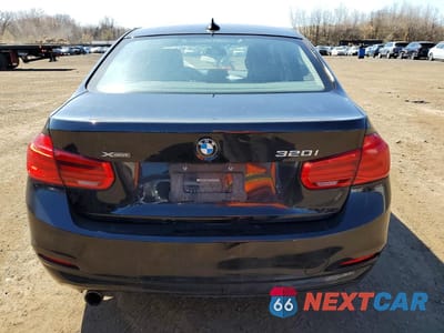 Zdjęcie 6 z 12 samochodu: 2016 BMW 320 XI VIN:WBA8E5G54GNU20731 - miniatura