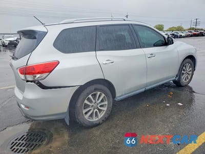 Trzecie zdjęcie samochodu z tyłu: 2015 NISS PATHFINDER VIN:5N1AR2MM6FC692108 - miniatura