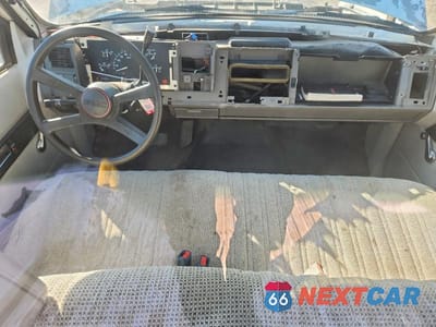 Zdjęcie 8 z 11 samochodu: 1994 GMC SIERRA C1500 VIN:1GTEC14Z8RZ521648 - miniatura