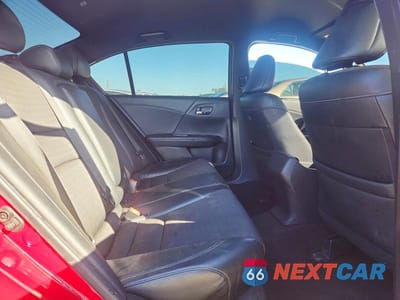 Zdjęcie 10 z 12 samochodu: 2017 HONDA ACCORD SPORT VIN:1HGCR2F54HA272706 - miniatura