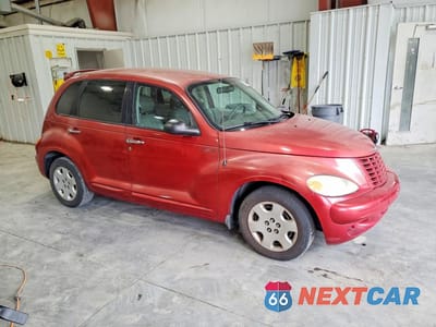 Czwarte zdjęcie samochodu z boku: 2004 CHRYSLER PT CRUISER VIN:3C4FY48B74T236167 - miniatura