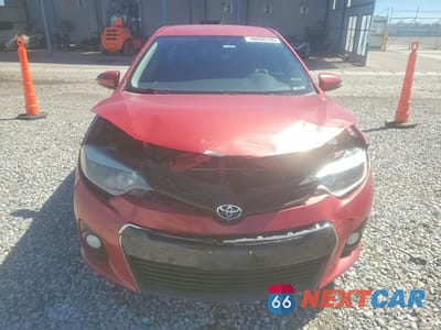 Piąte zdjęcie samochodu w środku: 2015 TOYOTA COROLLA S VIN:5YFBURHE1FP298963 - miniatura