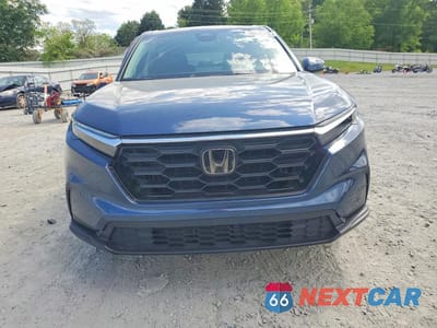 Piąte zdjęcie samochodu w środku: 2024 HONDA CR-V EX VIN:2HKRS3H47RH333824 - miniatura