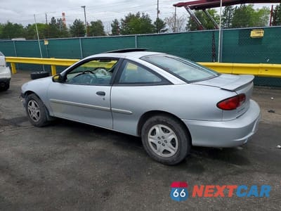 Drugie zdjęcie samochodu z przodu: 2002 CHEVROLET CAVALIER LS VIN:1G1JS124527124532 - miniatura