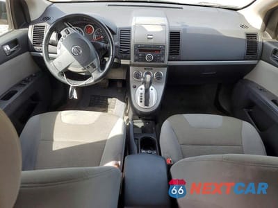 Zdjęcie 8 z 12 samochodu: 2010 NISSAN SENTRA 2.0 VIN:3N1AB6AP7AL709710 - miniatura