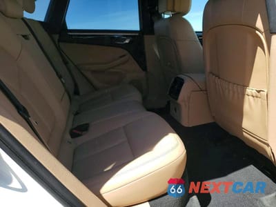 Zdjęcie 11 z 14 samochodu: 2023 PORSCHE MACAN BASE VIN:WP1AA2A51PLB21053 - miniatura
