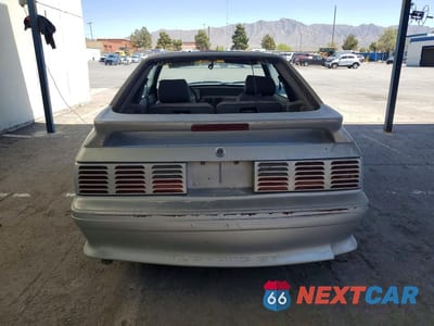 Zdjęcie 6 z 12 samochodu: 1987 FORD MUSTANG GT VIN:1FABP42E4HF176004 - miniatura