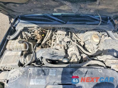 Zdjęcie 11 z 11 samochodu: 2005 GMC NEW SIERRA K1500 VIN:2GTEK13T651233176 - miniatura