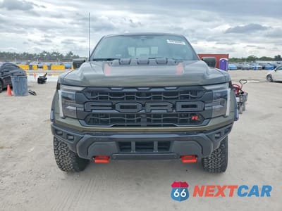 Piąte zdjęcie samochodu w środku: 2024 FORD F150 RAPTOR VIN:1FTFW1RJ6RFB90102 - miniatura