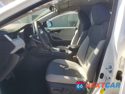 Zdjęcie 7 z 13 samochodu: 2025 TOYOTA RAV4 XLE VIN:2T3W1RFV2SC348929 - miniatura