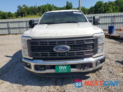 Piąte zdjęcie samochodu w środku: 2024 FORD F250 SUPER DUTY VIN:1FT7W2AA2REE68165 - miniatura