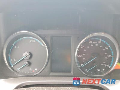 Zdjęcie 9 z 13 samochodu: 2018 TOYOTA RAV4 HV SE VIN:JTMJJREV9JD199442 - miniatura