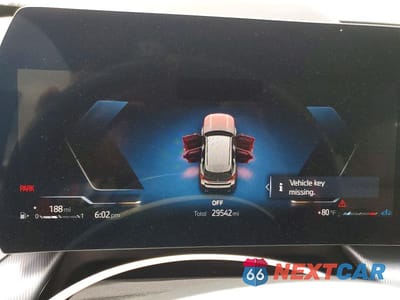 Zdjęcie 9 z 14 samochodu: 2024 BMW X1 M35I VIN:WBX13EF00R5Y39018 - miniatura