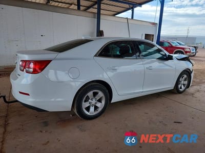 Trzecie zdjęcie samochodu z tyłu: 2015 CHEVROLET MALIBU 1LT VIN:1G11C5SL0FF286060 - miniatura