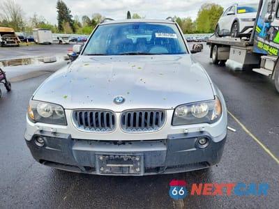 Piąte zdjęcie samochodu w środku: 2004 BMW X3 2.5I VIN:WBXPA73414WB21230 - miniatura