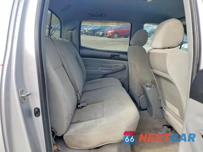 Zdjęcie 10 z 11 samochodu: 2010 TOYOTA TACOMA V6 VIN:3TMLU4EN9AM052318 - miniatura