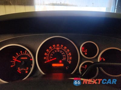 Zdjęcie 9 z 12 samochodu: 2010 TOYOTA TUNDRA GRADE VIN:5TFUM5F16AX004372 - miniatura