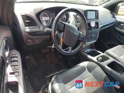 Zdjęcie 8 z 13 samochodu: 2015 CHRYSLER TOWN & COUNTRY S VIN:2C4RC1HG1FR698137 - miniatura