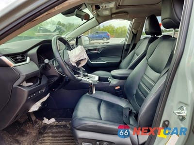 Zdjęcie 7 z 12 samochodu: 2022 TOYOTA RAV4 XLE PREMIUM VIN:JTMB6RFV6ND059200 - miniatura